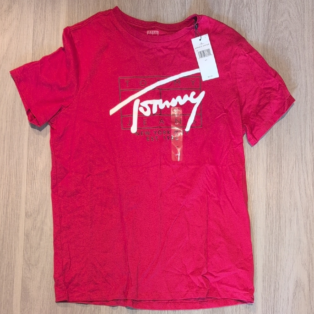 Tommy Hilfiger Red Graphic Tee